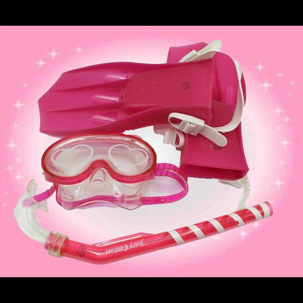 Juicy Couture snorkel set and bag